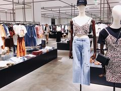 -URBAN REVIVO(荟聚中心店)