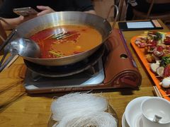 -黔哆哆地摊酸汤火锅(清湖店)