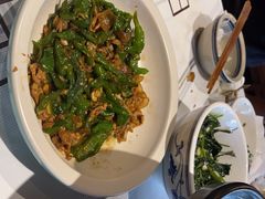 山涧小炒肉-山涧肴·泉水煮活鱼(坂田店)
