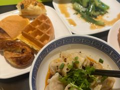 -厦门希尔顿逸林酒店·圆聚自助餐厅(五缘湾店)