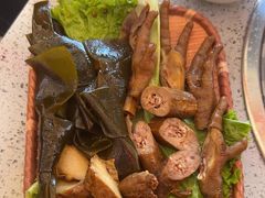 -阿婆情腊排骨火锅(金虹路店)