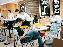 大堂-麦当劳(华融店)