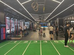 -懒人Club健身(卓越时代广场店)