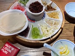 -怪噜范·老贵阳街头名小吃(鸿通城店)