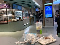 -奈雪的茶(亨特国际广场店)