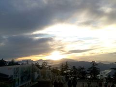 -峨嵋山金顶