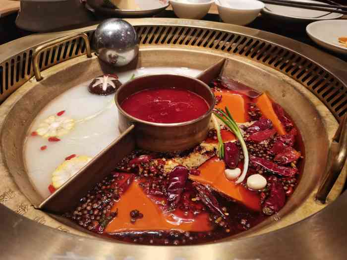 豪渝火锅(李家村万达广场店)-"好久没来过李家村万达,这家火锅店人