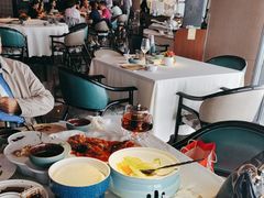 -悦江(梅奔中心店)
