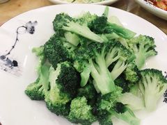 清炒西兰花-力力豆花庄(广渠门店)