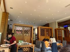 -黔蘑菇四季餐厅(观山湖店)