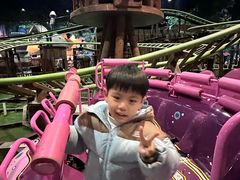 -蓝精灵乐园·世茂精灵之城主题乐园