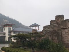 -徂徕山森林康养度假谷温泉