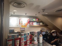 -星巴克(北京西站5号候车室)