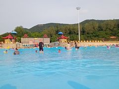 -汤山欢乐水世界