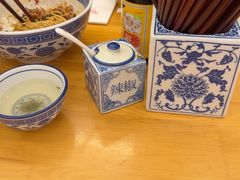 -沪西老弄堂面馆(定西路店)