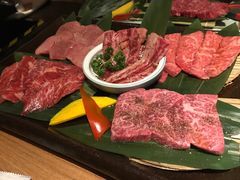 -炼火烤肉店