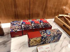 -白天鹅宾馆·美食屋