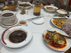 -万重锦·人文川菜馆(骡马市店)