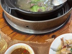 -濠轩阁特色生蚝火锅(水湾路店)