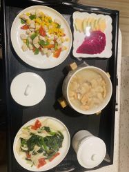 -爱陪伴尊享月子中心(国际店)