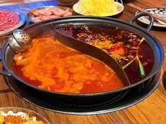 -旧街市鲜货老火锅(大光路店)