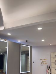 -八佰伴8008星级形象店