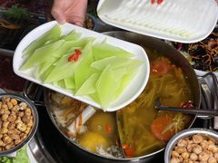 -田村·酸汤鲜牦牛肉火锅(布达拉宫广场店)