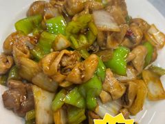 尖椒肥肠-王鹏家常菜馆