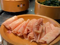 -龍歌自助小火锅(市南金茂湾店)