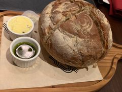 -恰餐厅及酒吧 CHAR Bar & Grill (北京丽都皇冠假日店)