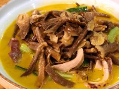 鹿茸菌煨猪肚-吃饭皇帝大土家民族菜(正大广场店)