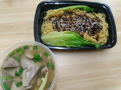 -牛师傅广式药膳牛骨汤美食(江南西店)