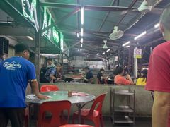 -黄亚华小食店(Jalan Alor)