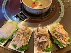 -野菌皇海景野生菌火锅(滨海大道店)