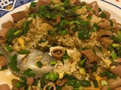 -旺角小渔村·海肠捞饭开创者(环山路店)