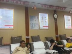 -郑远元专业修脚房(莘朱路店)