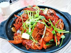 -江城燕子大排档(江汉路步行街店)