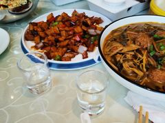 -依江春水烤鸭店