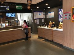 -麦当劳(潮南峡山得来速店)
