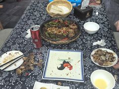 -八两八金·莱芜特色炒鸡(市南漳浦路店)