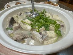 -芦茨金富饭庄·25年老字号·专做稻草鸡