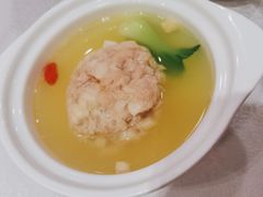 蟹粉狮子头-东兴楼饭庄(六里桥店)