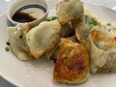 生煎馄饨-小实惠嘉(威海路店)