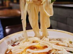 小炒肉米粉-湘里乡亲甲王二老店