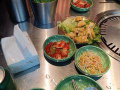 -欧巴炭烤肉오빠숯불구이(南京东路店)