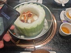 -得意咚瓜·顺德鱼生·冬瓜火锅(深圳首店)