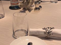 -迪拜帆船酒店海底餐厅