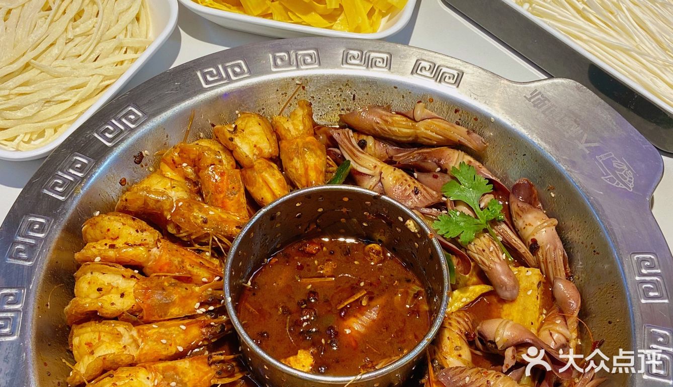 立马安排上了 他家的虾超级新鲜而且只只饱满肉质特别新鲜