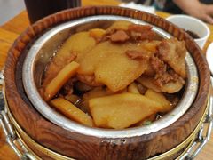 -苹果树下艺术餐厅(宋庄店)