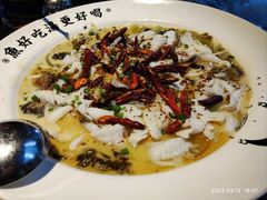 -江渔儿酸菜鱼(东二环泰禾店)